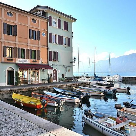 Da Beppino - Castelletto Harbour Apartment ภายนอก รูปภาพ