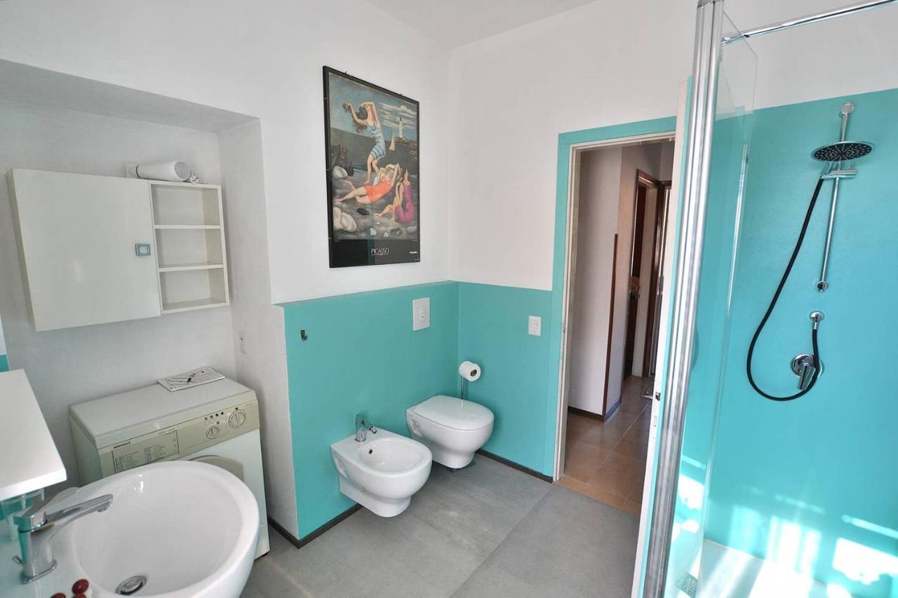 Da Beppino - Castelletto Harbour Apartment ภายนอก รูปภาพ